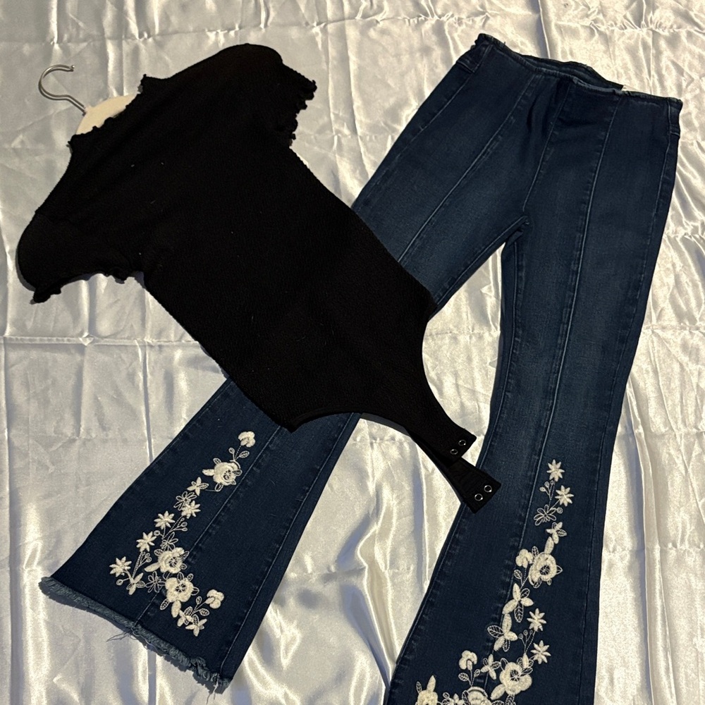 Chelsea & Violet Black and Blue Kids Matching Set